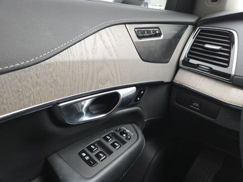 Used 2025 Volvo XC90 B6 Ultra w/ Protection Package Premier image 16