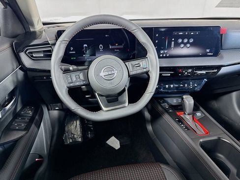 New 2026 Nissan Kicks SR w/ SR Premium Package image 25