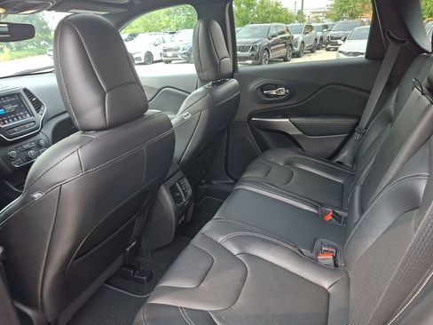 Used 2021 Jeep Cherokee Latitude Lux 80th Anniv w/ Quick Order Package 26U 80TH AWD/4WD image 24