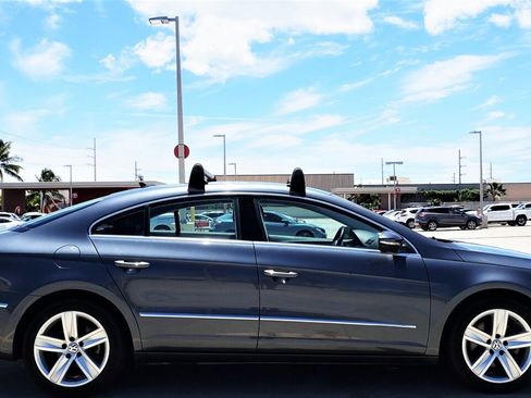 Used 2013 Volkswagen CC Sport image 5