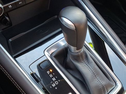 Used 2024 MAZDA CX-5 Signature image 15