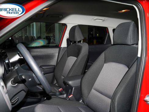 Used 2024 Kia Soul LX FWD image 15