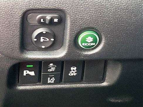 Used 2024 Honda Passport EX-L image 10