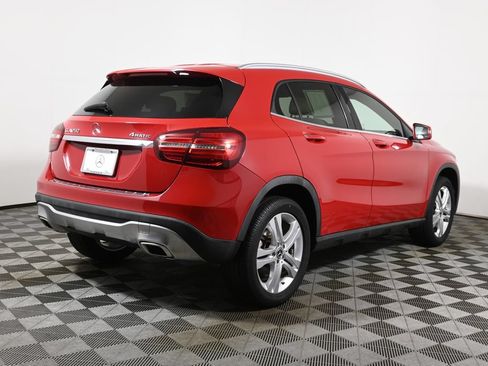Used 2019 Mercedes-Benz GLA 250 4MATIC image 7