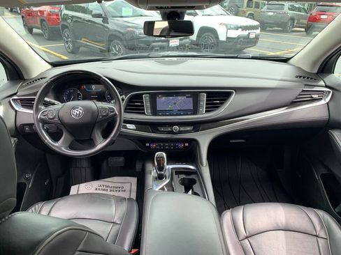 Used 2019 Buick Enclave Avenir w/ Avenir Technology Package AWD/4WD image 29