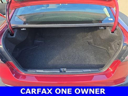 Used 2024 Subaru Legacy Premium image 13