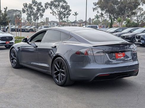 Used 2021 Tesla Model S Plaid image 10