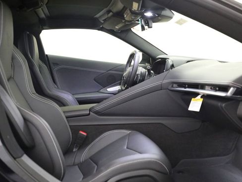 Certified 2022 Chevrolet Corvette Stingray Coupe w/ 1LT RWD image 8