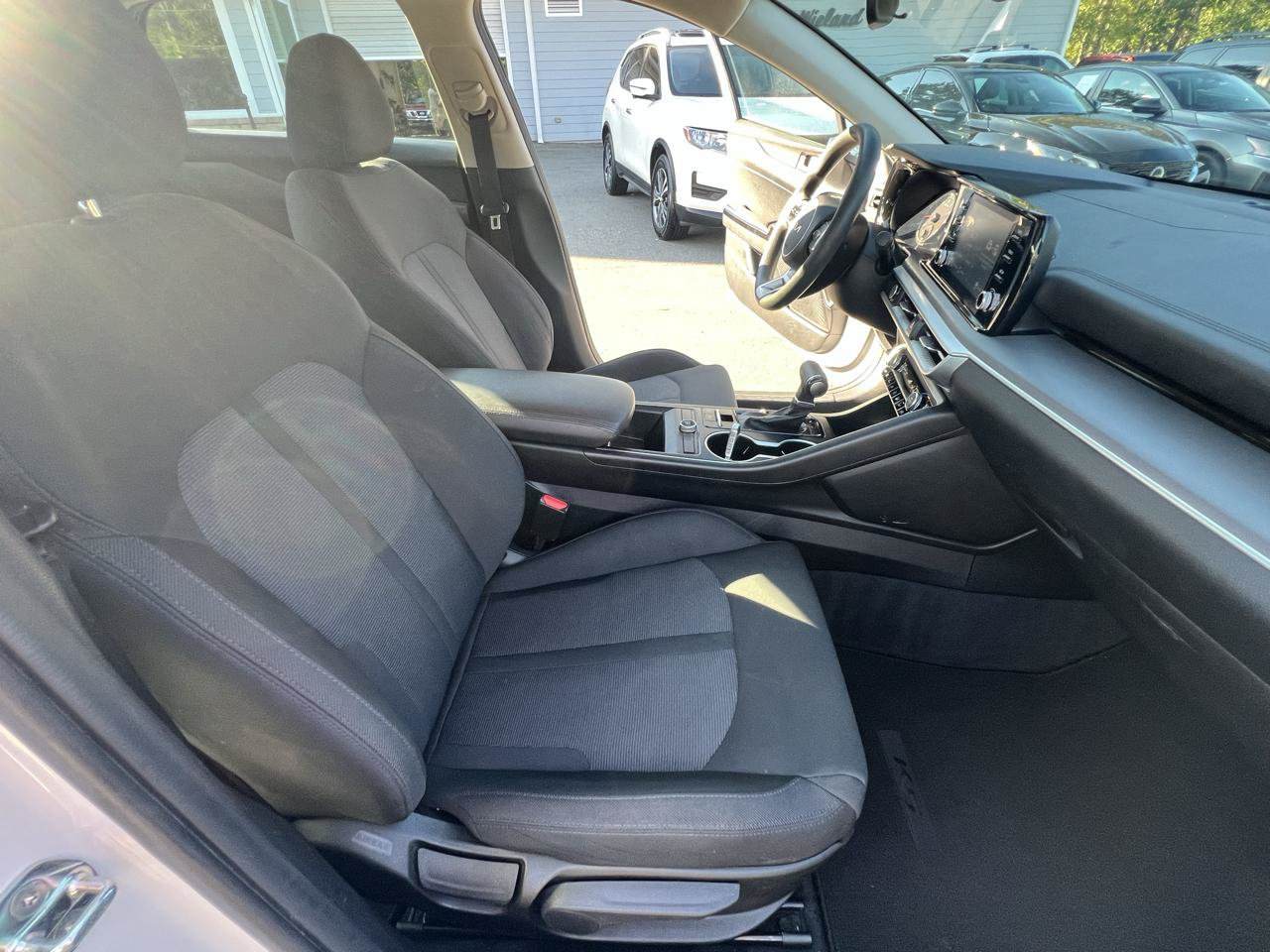 Used 2022 Kia K5 LXS FWD image 13