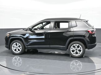 Used 2025 Jeep Compass Latitude video 3