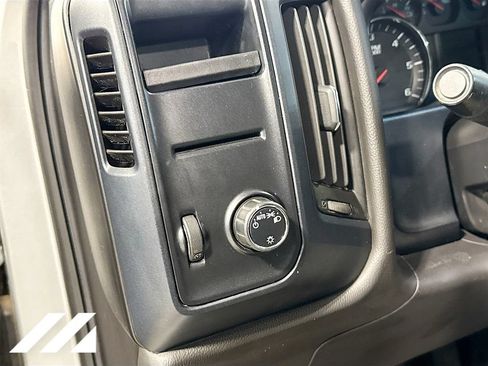 Used 2014 Chevrolet Silverado 1500 W/T w/ Trailering Package AWD/4WD image 9