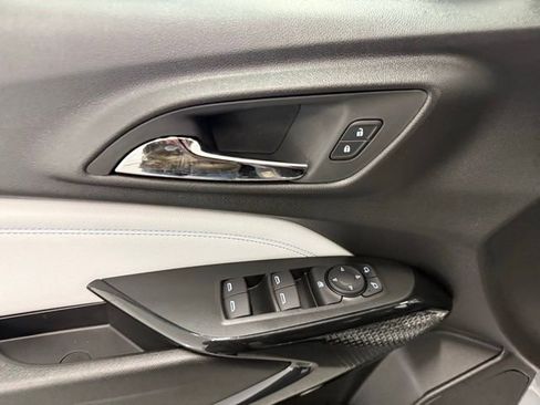 New 2026 Chevrolet Trax LT w/ LT Convenience Package image 14