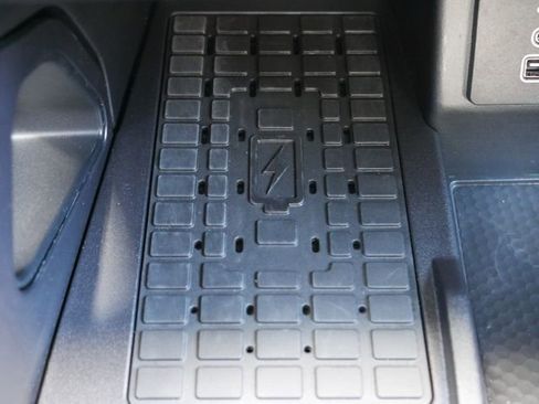 Used 2025 Ford Ranger Raptor image 23