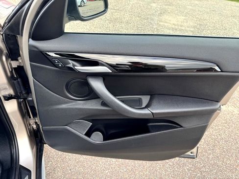 Used 2022 BMW X1 xDrive28i w/ Convenience Package image 33