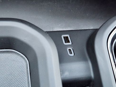 Certified 2025 GMC Sierra 2500 AT4 w/ AT4 Premium Plus Package image 20