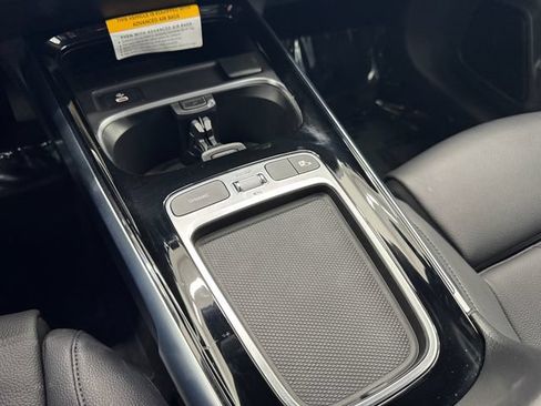 Certified 2026 Mercedes-Benz GLB 250 image 38