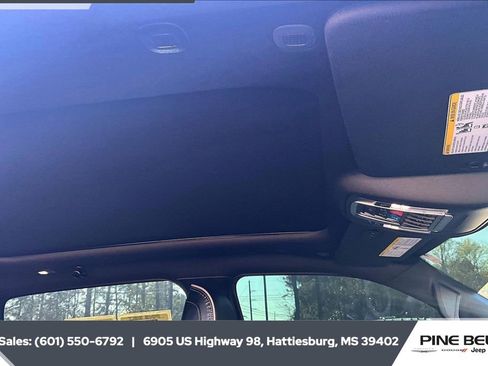 Used 2024 RAM 1500 Laramie image 16