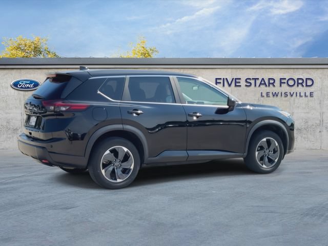 Used 2024 Nissan Rogue SV FWD image 8