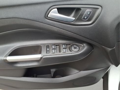 Used 2019 Ford Escape SE AWD/4WD image 16