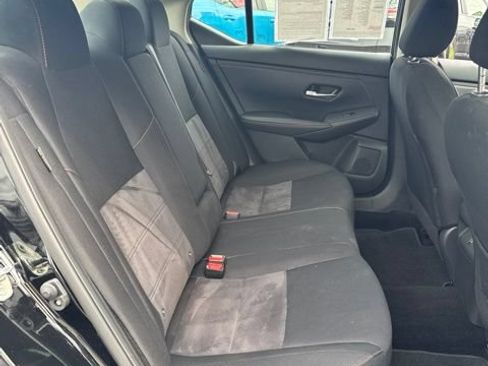 Certified 2025 Nissan Sentra SR w/ Midnight Edition FWD image 15