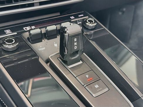 Certified 2023 Porsche 911 Cabriolet image 19