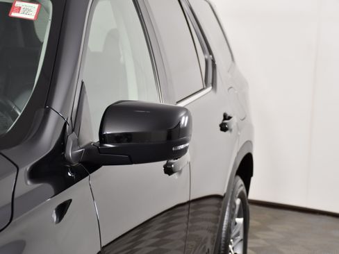Certified 2025 Honda Pilot EX-L image 13