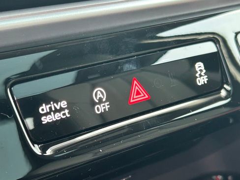 New 2025 Audi Q5 Premium Plus AWD/4WD image 24