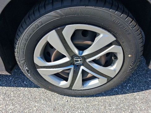 Used 2016 Honda Civic LX image 10