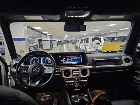 Used 2021 Mercedes-Benz G 550 image 9