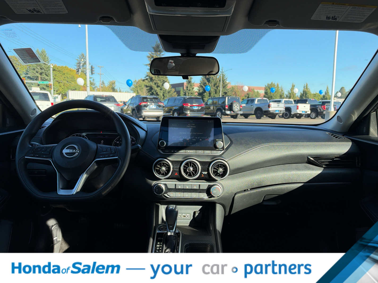 Used 2024 Nissan Sentra SV FWD image 10