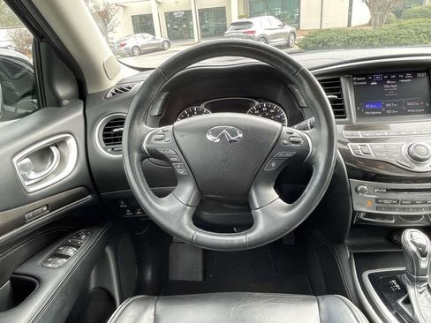 Used 2019 INFINITI QX60 Luxe w/ Essential Package image 13