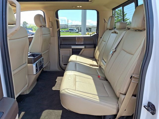 Used 2018 Ford F150 Lariat w/ Equipment Group 502A Luxury AWD/4WD image 10