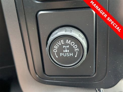 New 2025 Ford F150 XLT w/ Equipment Group 301A Standard image 23