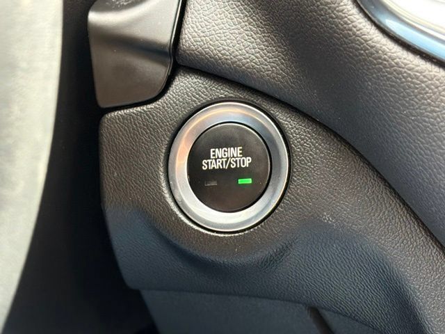 Used 2024 Chevrolet Equinox LT w/ LPO, Floor Liner Package FWD image 13