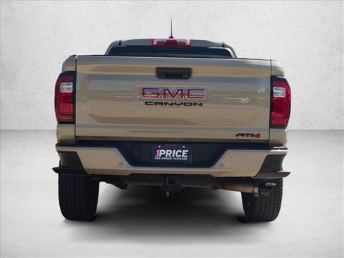 Used 2024 GMC Canyon AT4 w/ Technology Package AWD/4WD image 6
