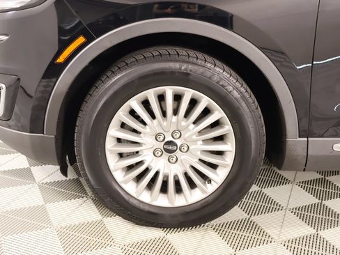 Used 2020 Lincoln Nautilus FWD image 16