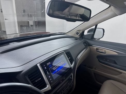 Used 2018 Honda Pilot EX-L image 7