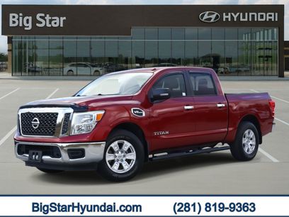 Used 2017 Nissan Titan SV