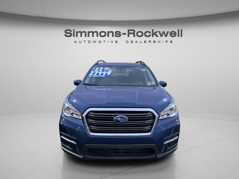 Used 2022 Subaru Ascent Premium image 2