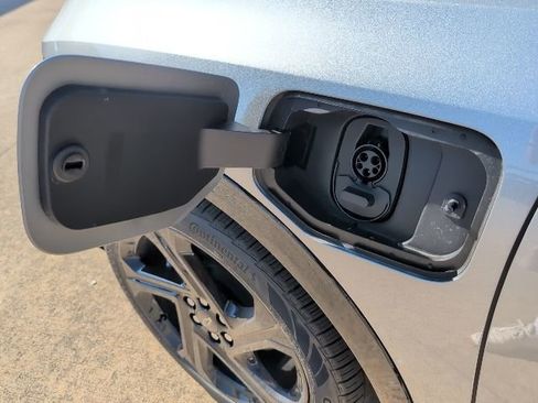 New 2026 Chevrolet Equinox EV RS image 35