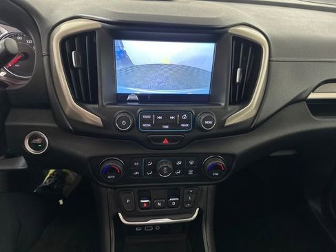 Used 2018 GMC Terrain Denali w/ Comfort Package image 22