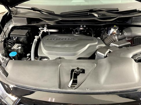 Used 2025 Honda Odyssey Elite image 31