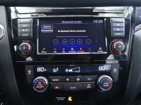 Used 2019 Nissan Rogue Sport SV w/ Technology Package image 14