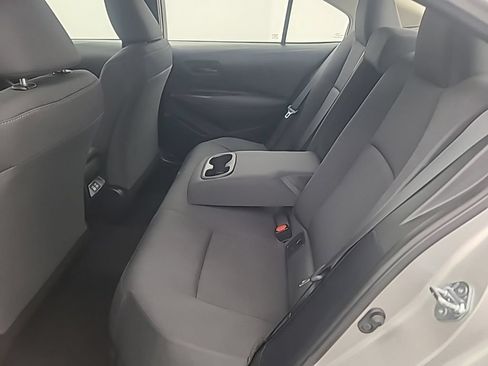 Used 2025 Toyota Corolla LE FWD image 21