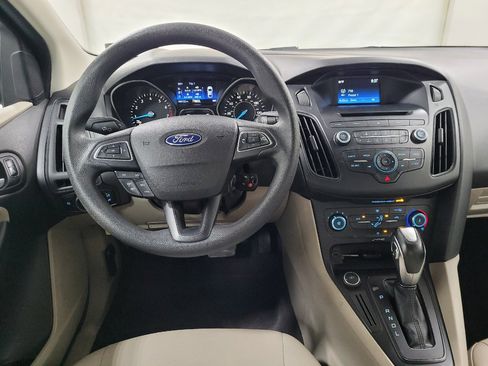 Used 2016 Ford Focus SE FWD image 22