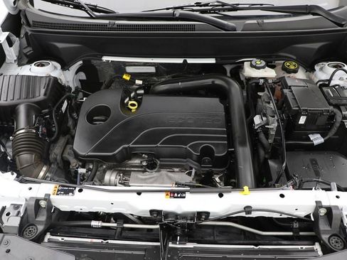 Used 2023 Chevrolet Equinox LS w/ Driver Confidence II Package image 25