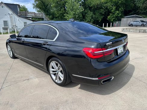 Used 2017 BMW 750i xDrive AWD/4WD image 83
