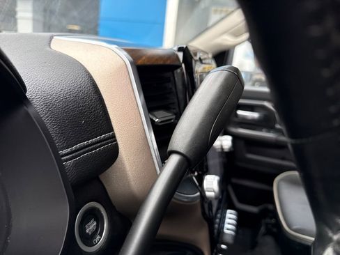 Used 2024 RAM 2500 Laramie image 30