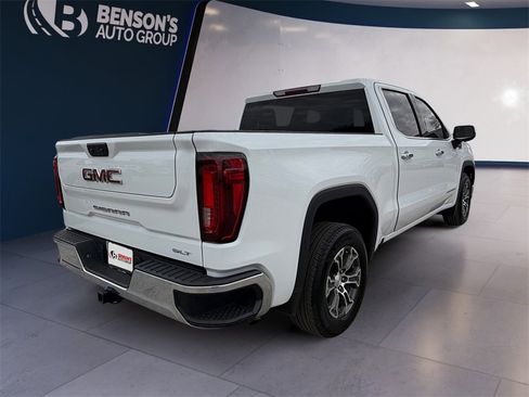 Used 2025 GMC Sierra 1500 SLT image 5