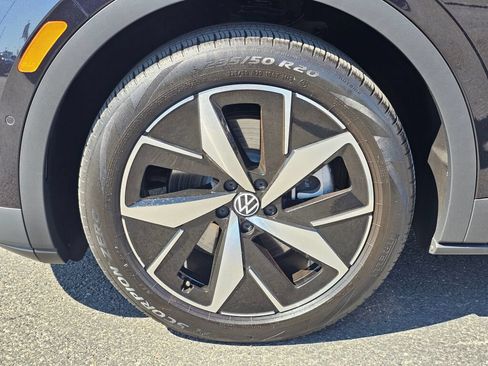 Used 2023 Volkswagen ID.4 S RWD image 10